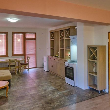 Mushrooms House Pleven Ngoại thất bức ảnh